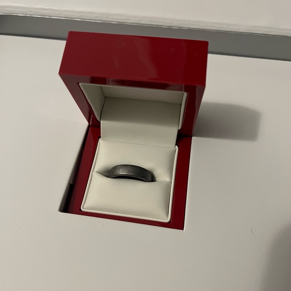 James Allen Men's ring size 9